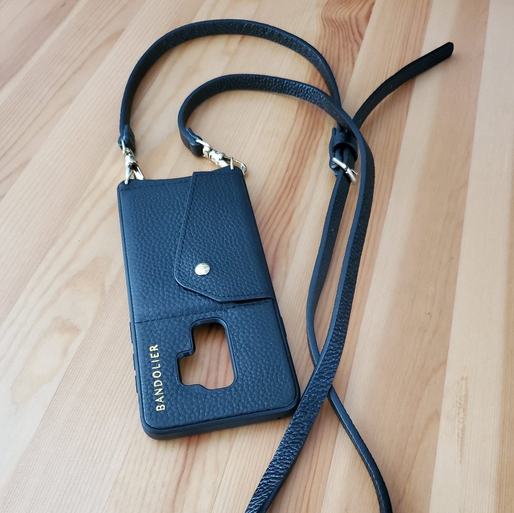 Bandolier galaxy s9+ sling case